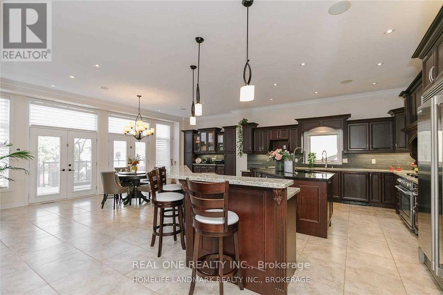 2339 Millstone Drive, Oakville, ON - Indoor Photo Showing Other Room