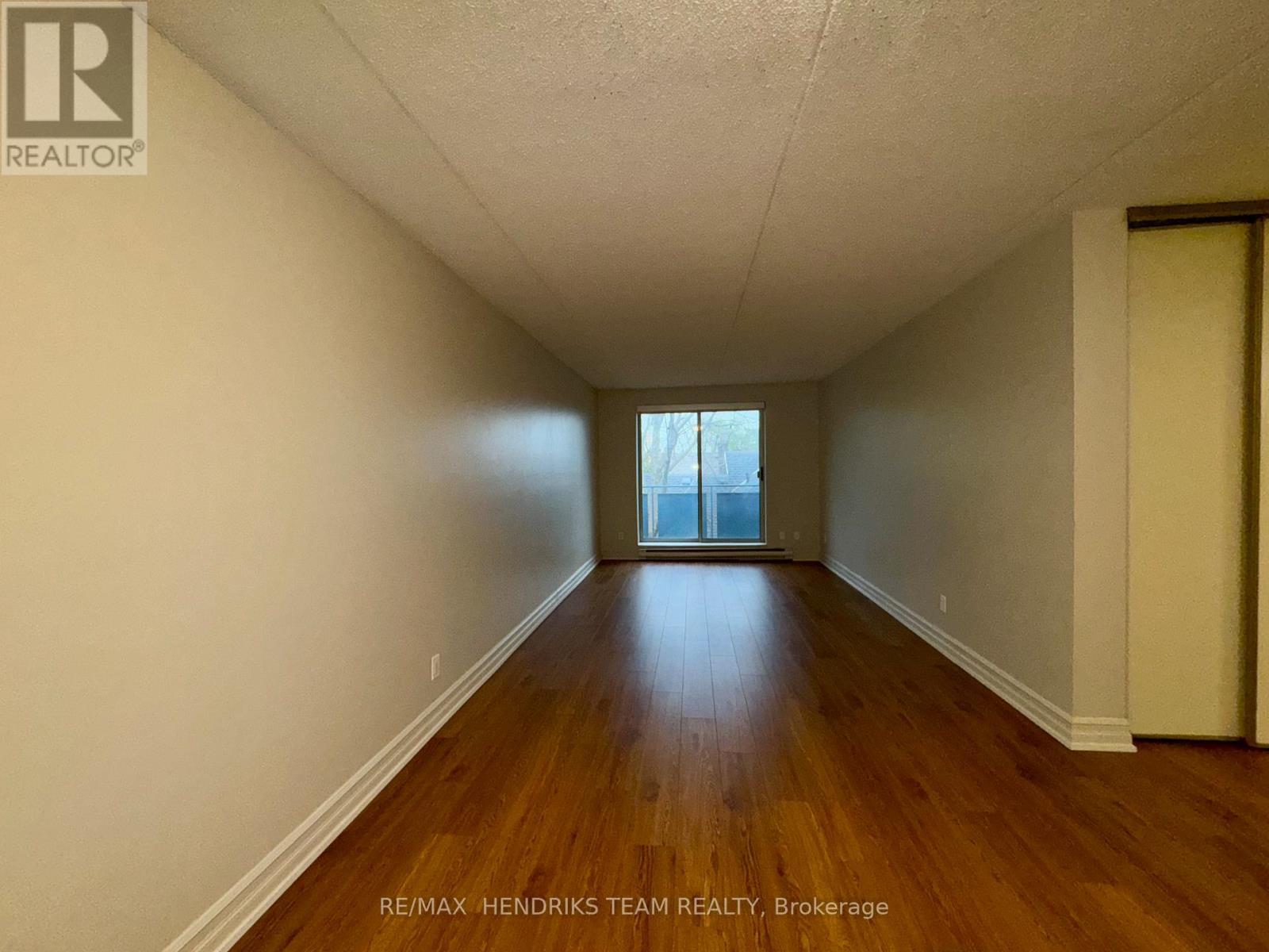 B304 - 16 Capner Street, St. Catharines (Oakdale), ON - Indoor Photo Showing Other Room