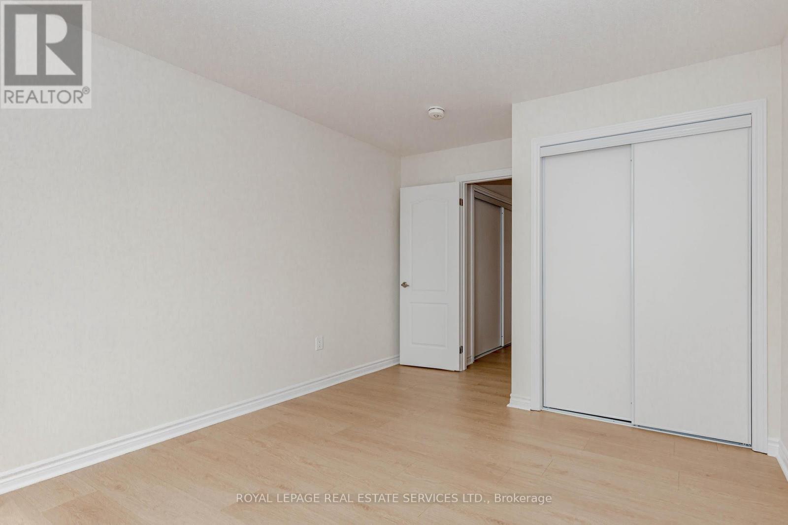 96 Explorer Way W, Thorold, ON - Indoor Photo Showing Other Room