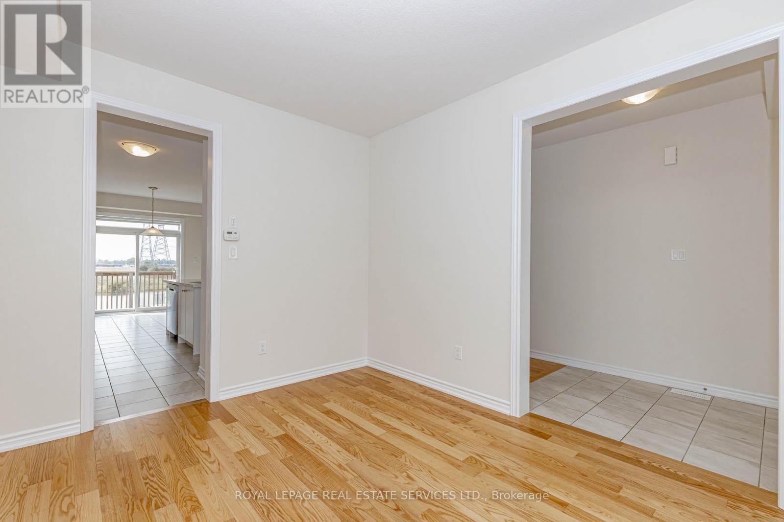 96 Explorer Way W, Thorold, ON - Indoor Photo Showing Other Room