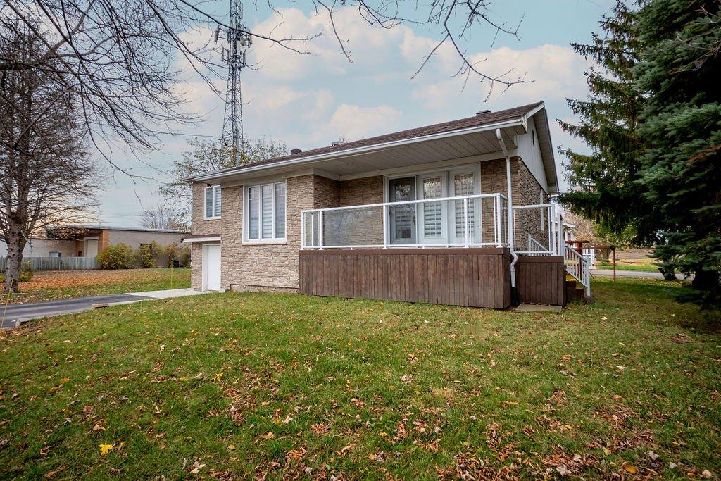 Façade - 2023 Route 133, Saint-Jean-Sur-Richelieu, QC - Outdoor