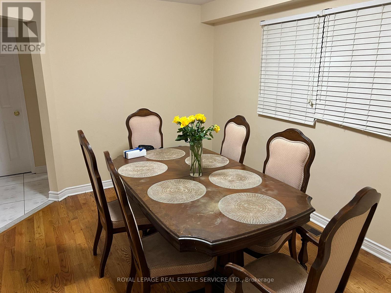 14 Songsparrow Drive S, Brampton, ON - Indoor Photo Showing Dining Room