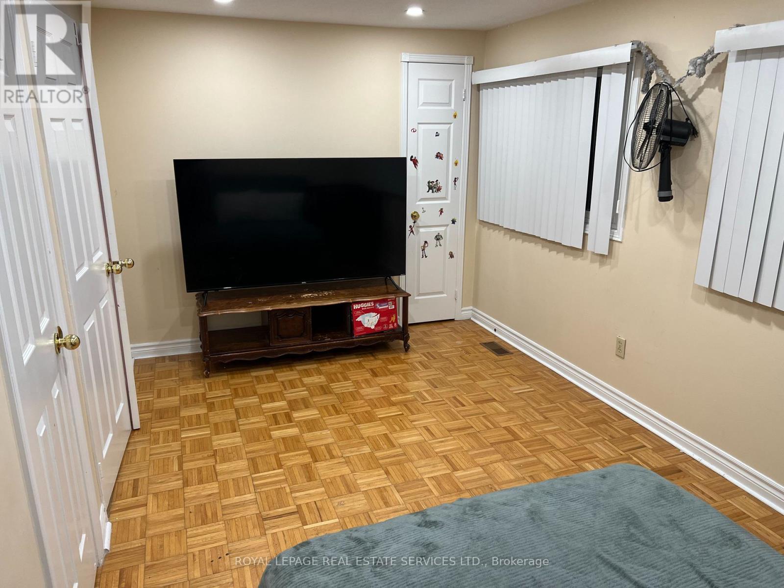 14 Songsparrow Drive S, Brampton, ON - Indoor