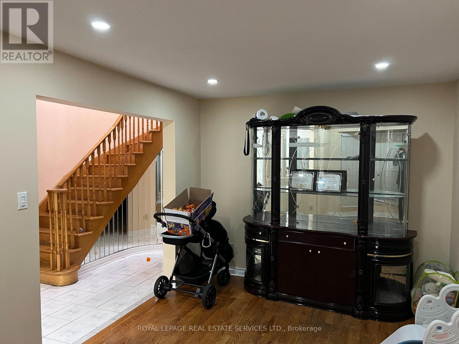 14 Songsparrow Drive S, Brampton, ON - Indoor Photo Showing Other Room