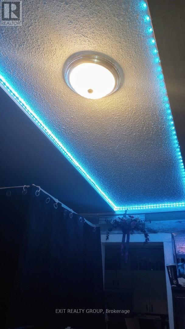 33 Glastonbury Road, Addington Highlands (Addington Highlands), ON - Photo Showing Other Room