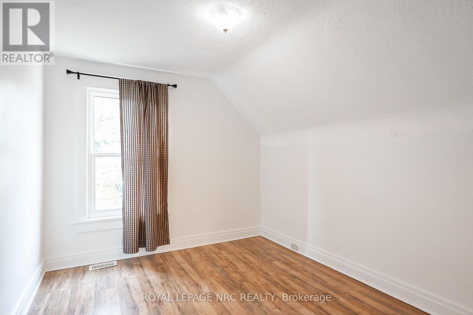 4713 Cookman Crescent, Niagara Falls (Downtown), ON - Indoor Photo Showing Other Room
