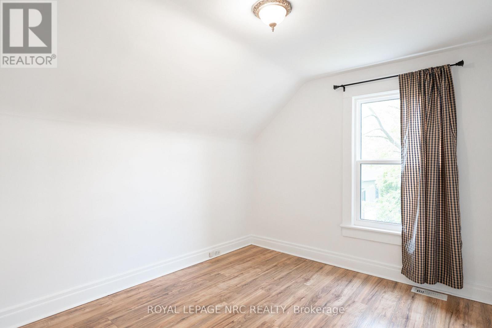 4713 Cookman Crescent, Niagara Falls (Downtown), ON - Indoor Photo Showing Other Room