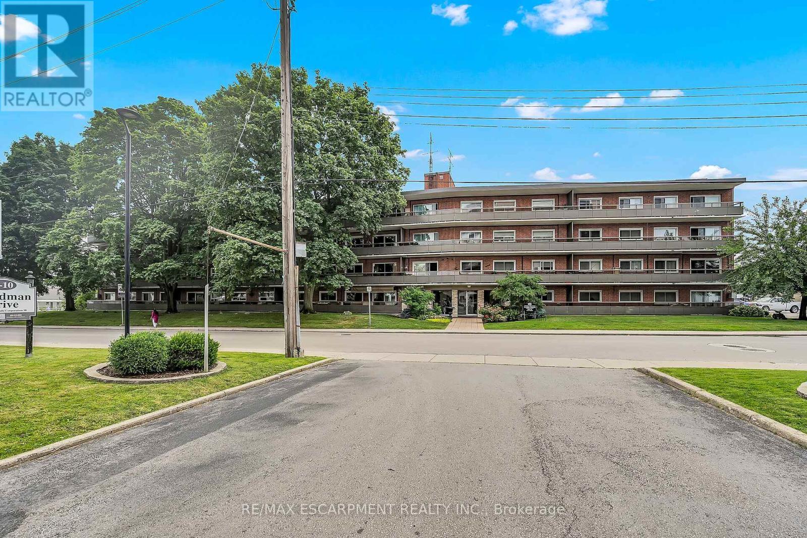 103 - 11 Woodman Drive S, Hamilton, ON - Outdoor With Balcony