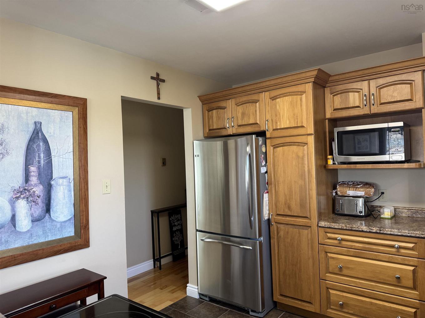 12 Lorway Street, Louisbourg, NS