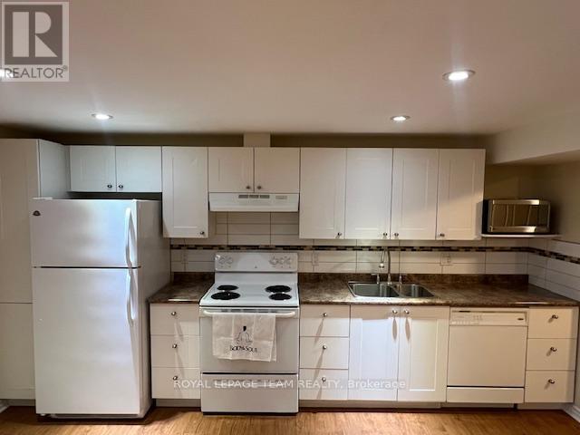 B - 685 Everlasting Crescent, Ottawa, ON