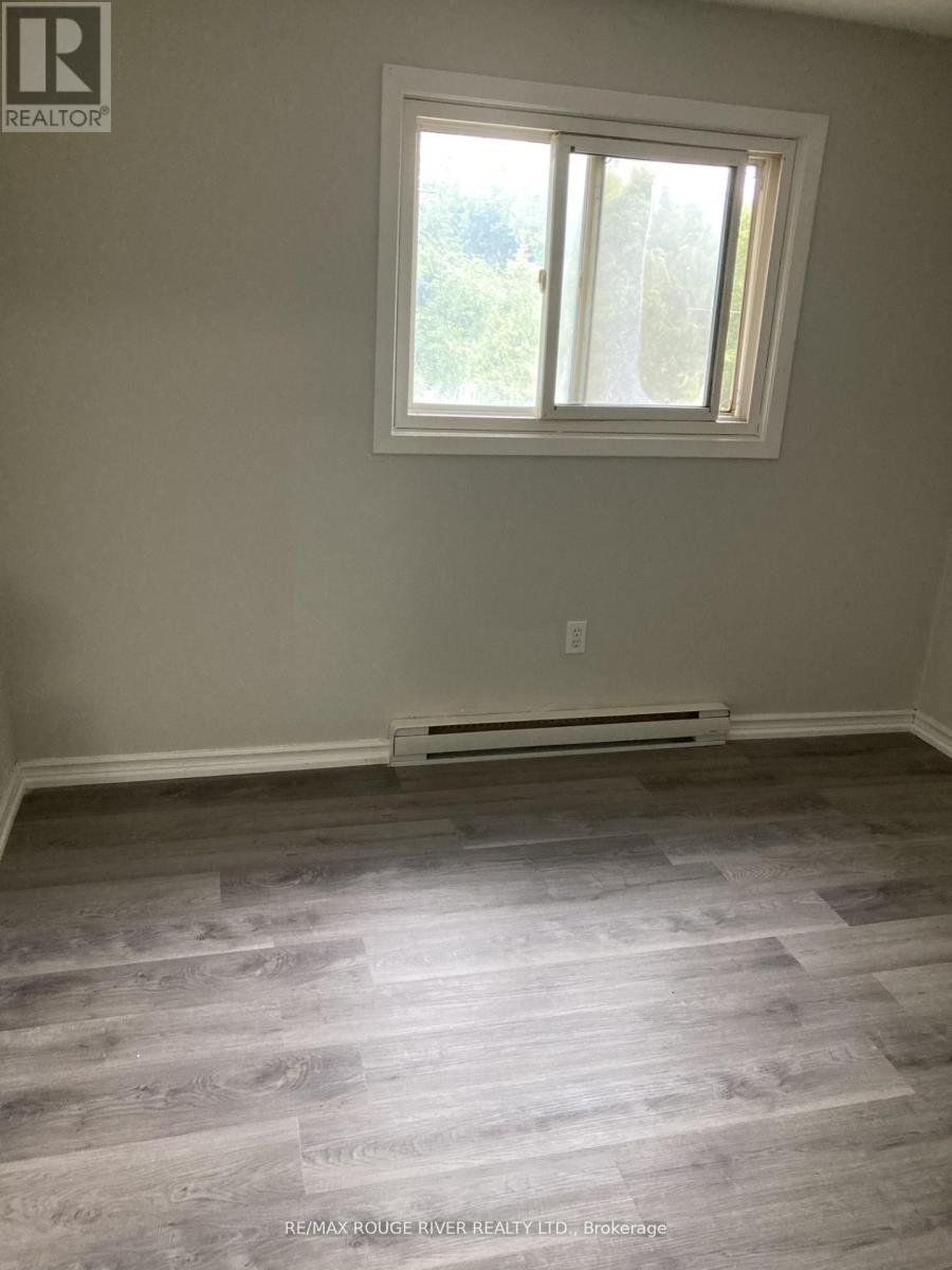 21 - 255 Porter Street, Oshawa, ON - Indoor Photo Showing Other Room