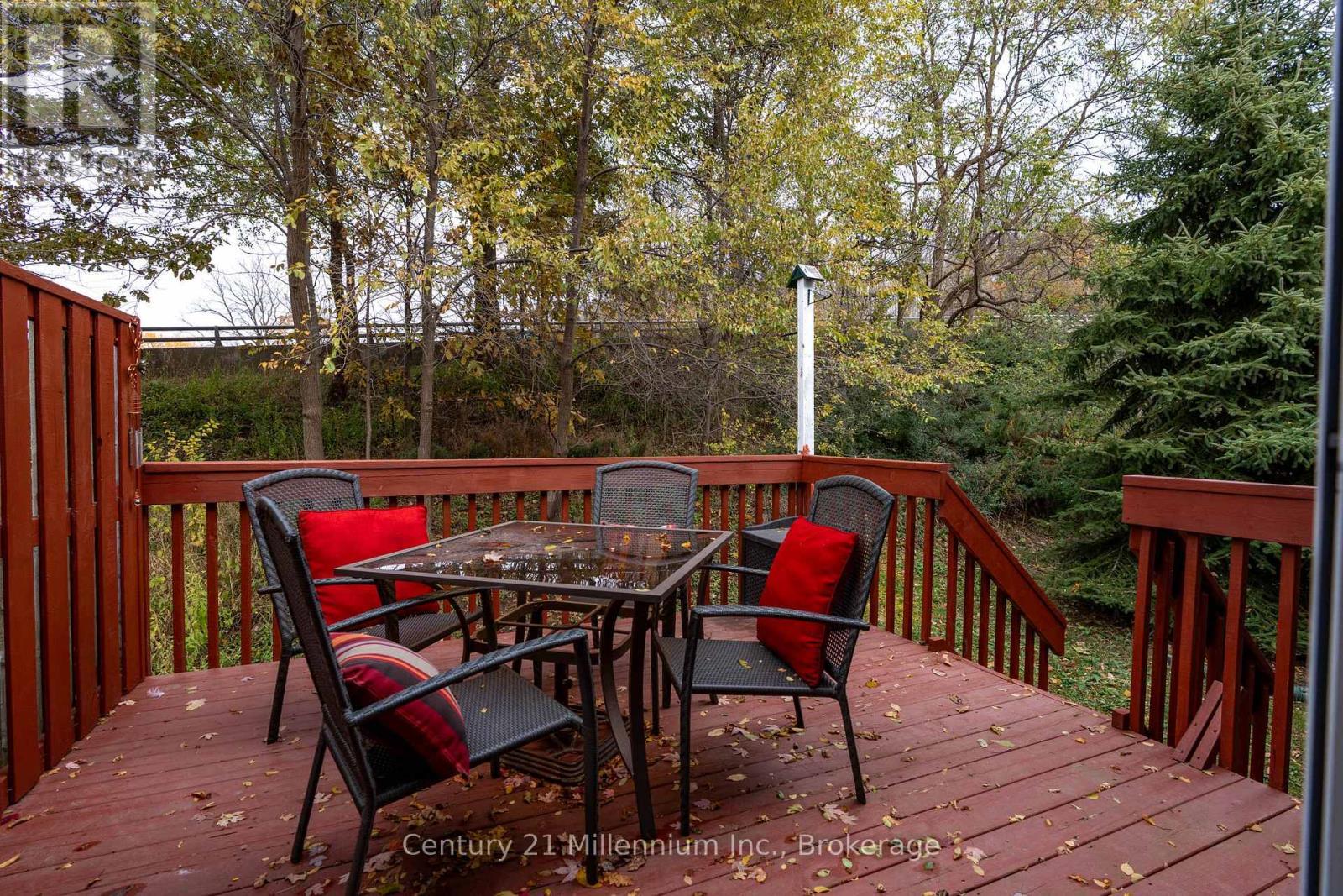 552 9Th Street 'A' Street E, Owen Sound, ON - Outdoor With Deck Patio Veranda With Exterior
