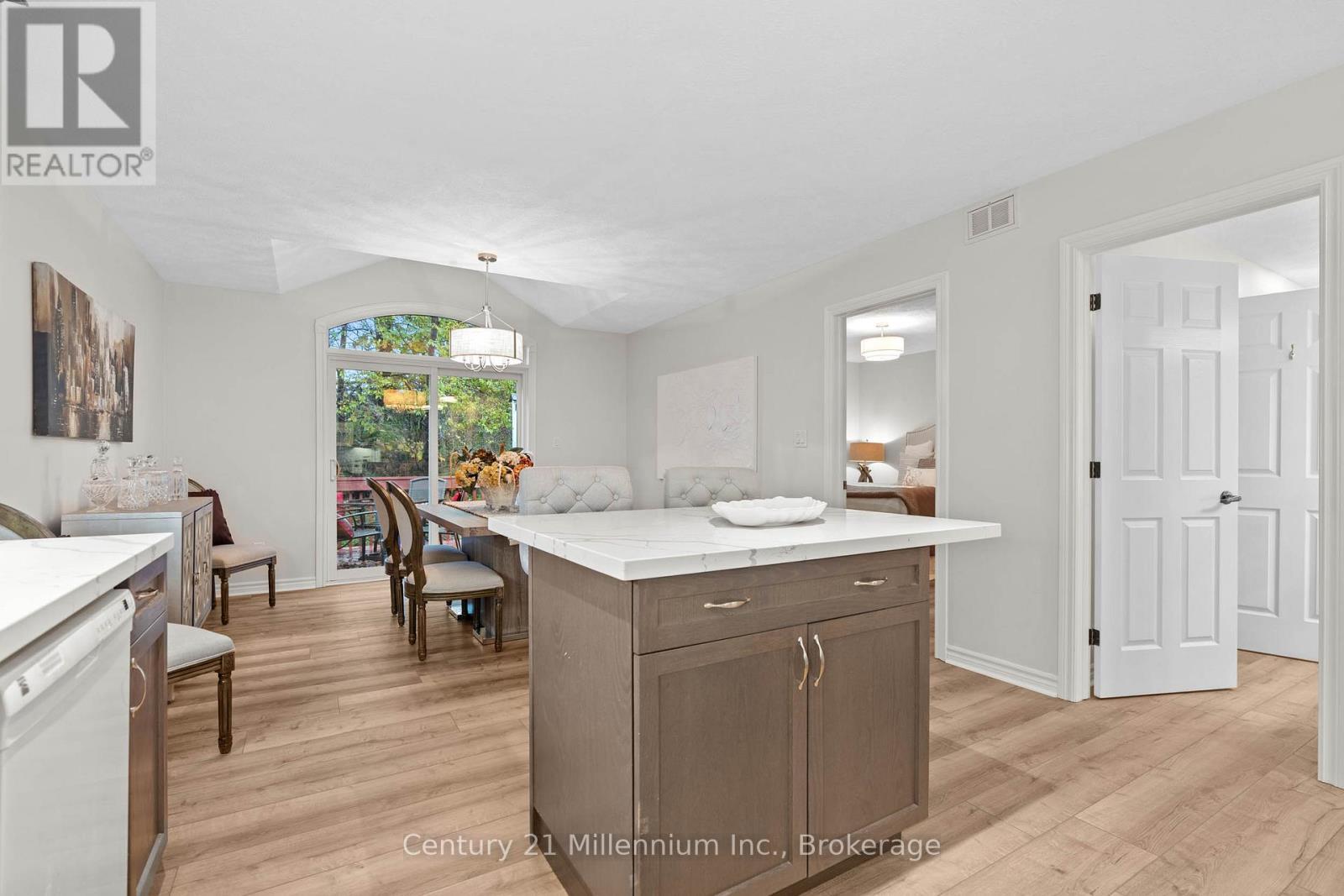 552 9Th Street 'A' Street E, Owen Sound, ON - Indoor Photo Showing Kitchen