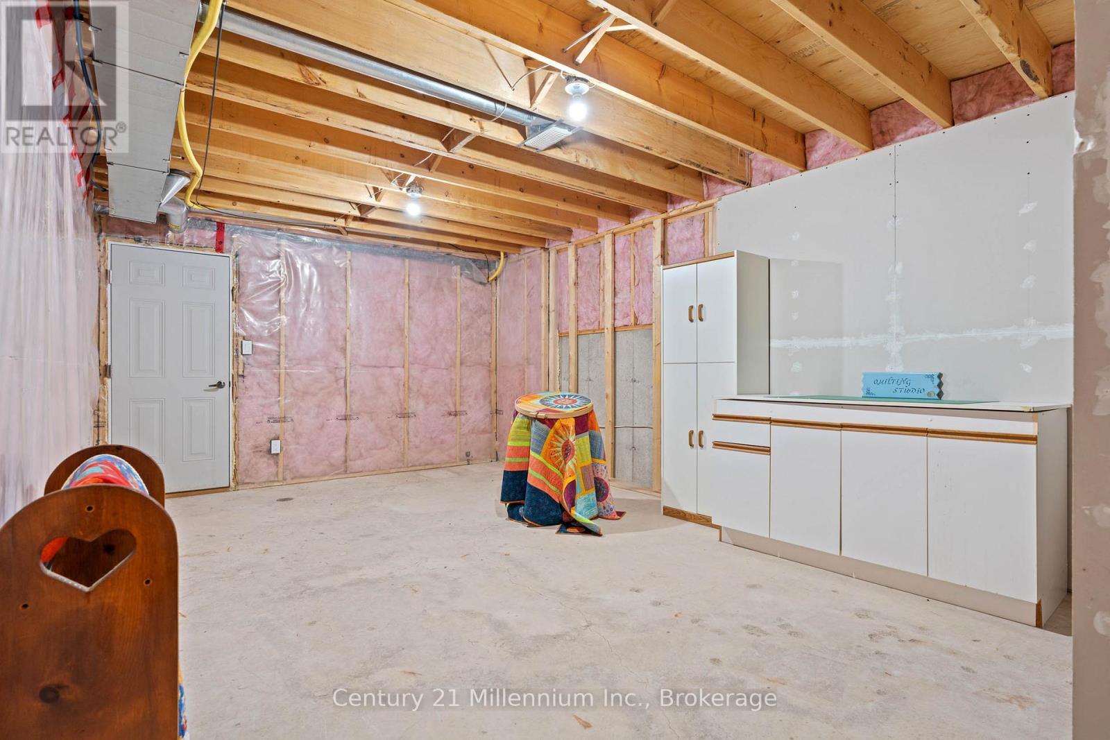 552 9Th Street 'A' Street E, Owen Sound, ON - Indoor Photo Showing Basement