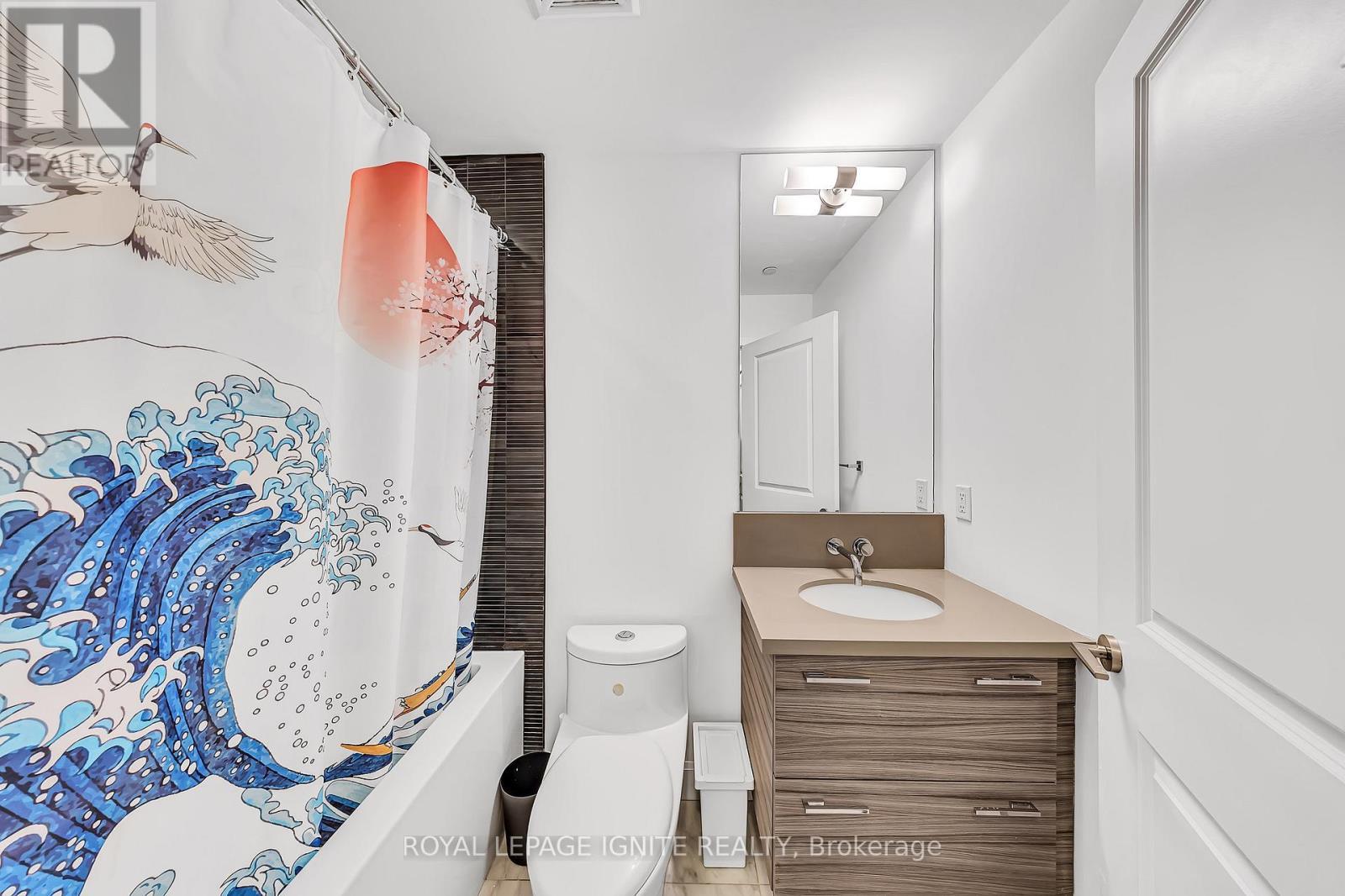 607 - 33 Shore Breeze Drive, Toronto, ON - Indoor Photo Showing Bathroom