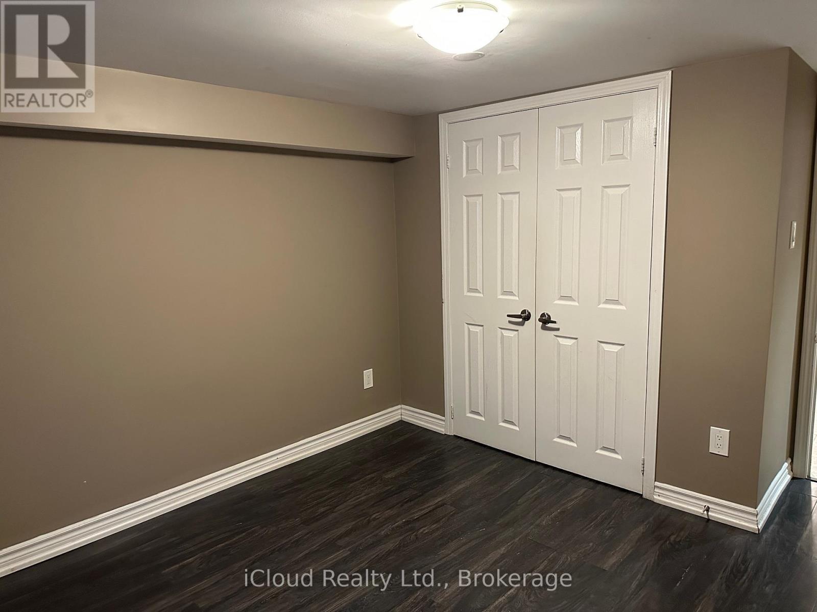 Lower - 5215 Micmac Crescent, Mississauga, ON - Indoor Photo Showing Other Room