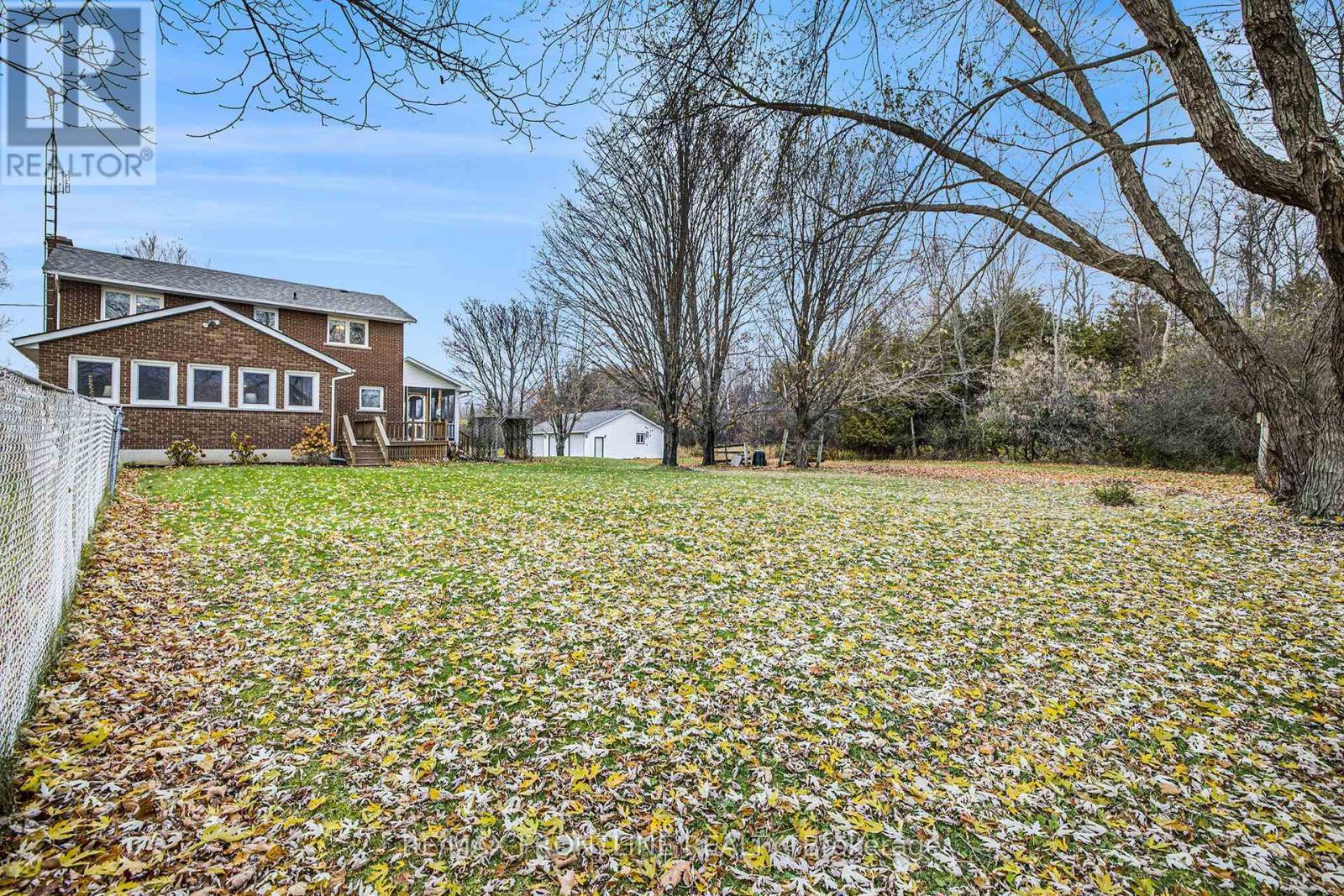 299 Mcguire Road, Montague, ON - Outdoor