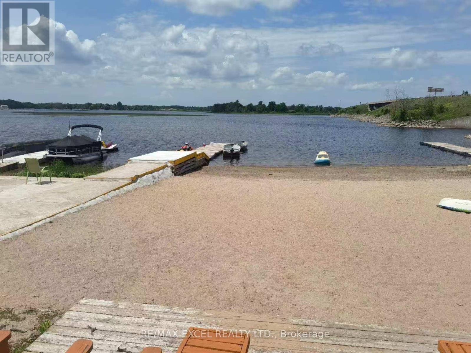 100 Alcove Drive, Tay, ON