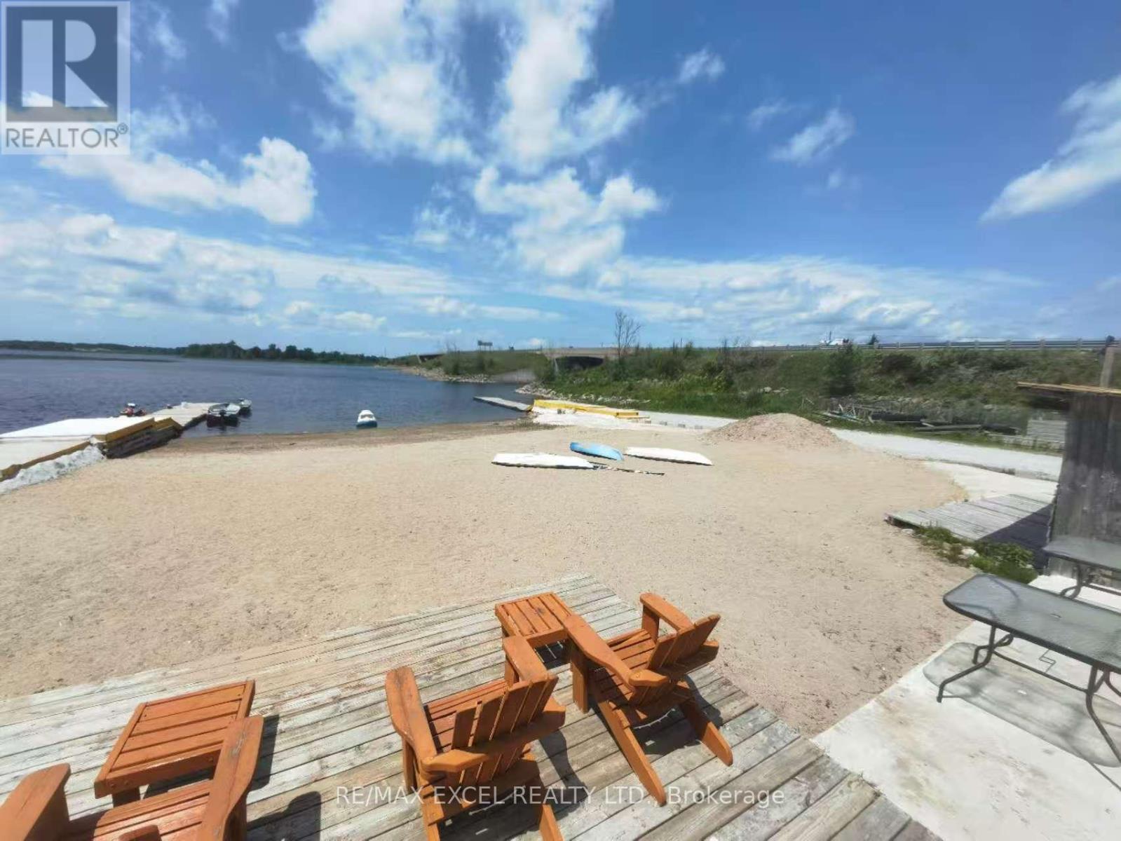 100 Alcove Drive, Tay, ON