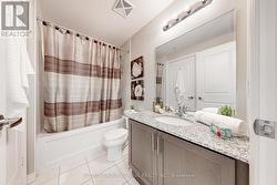2nd Bathroom 4pc -