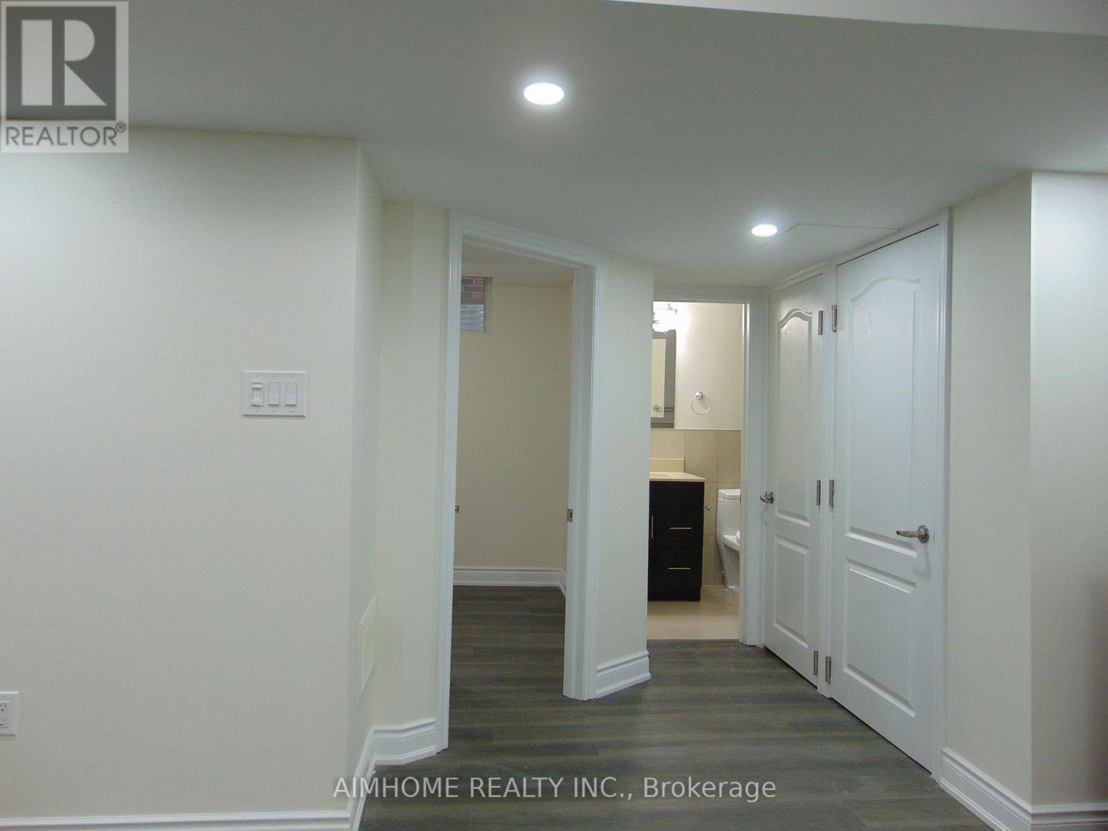 2450 Credit Valley Road, Mississauga, ON - Indoor Photo Showing Other Room