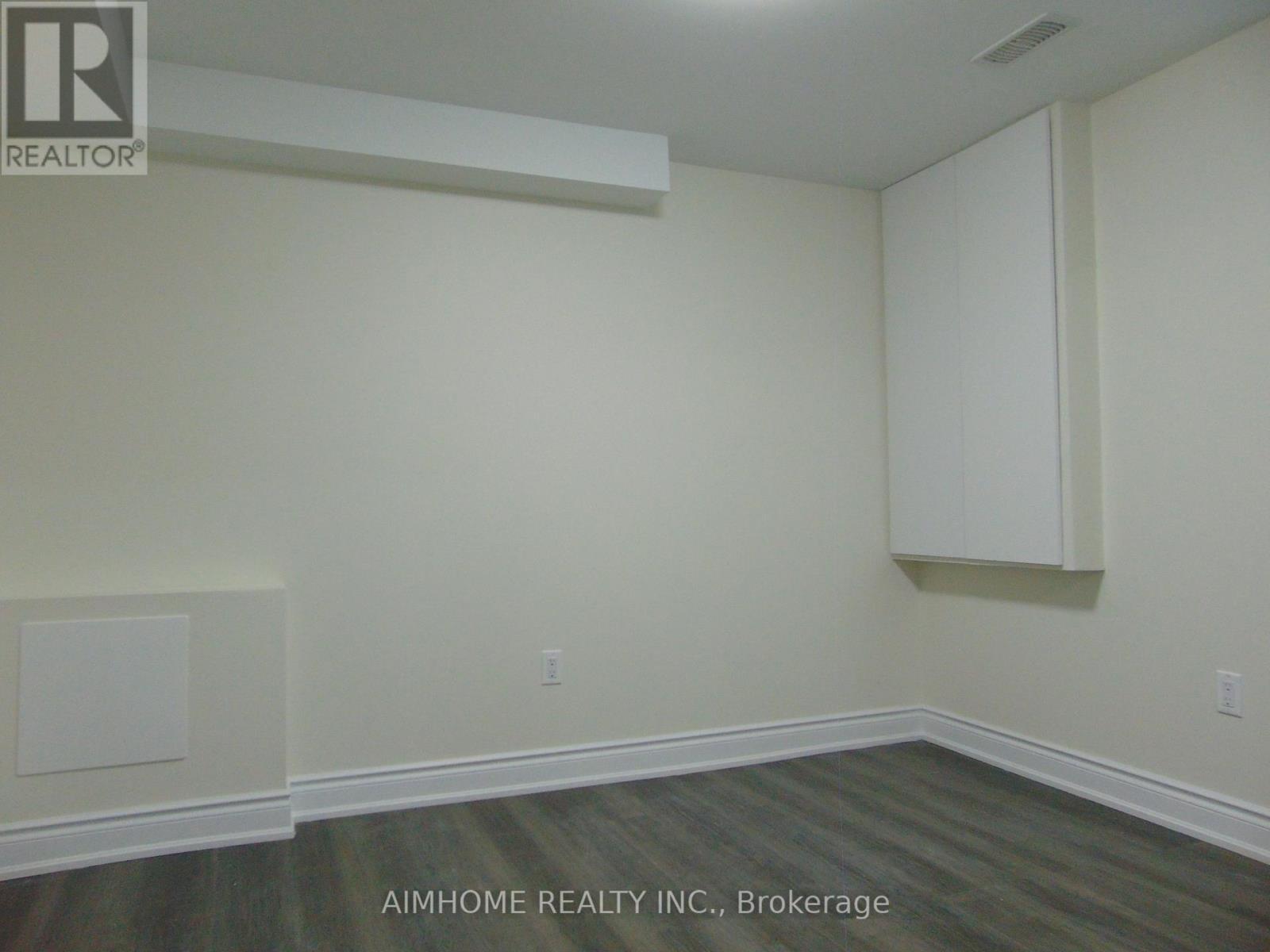 2450 Credit Valley Road, Mississauga, ON - Indoor Photo Showing Other Room