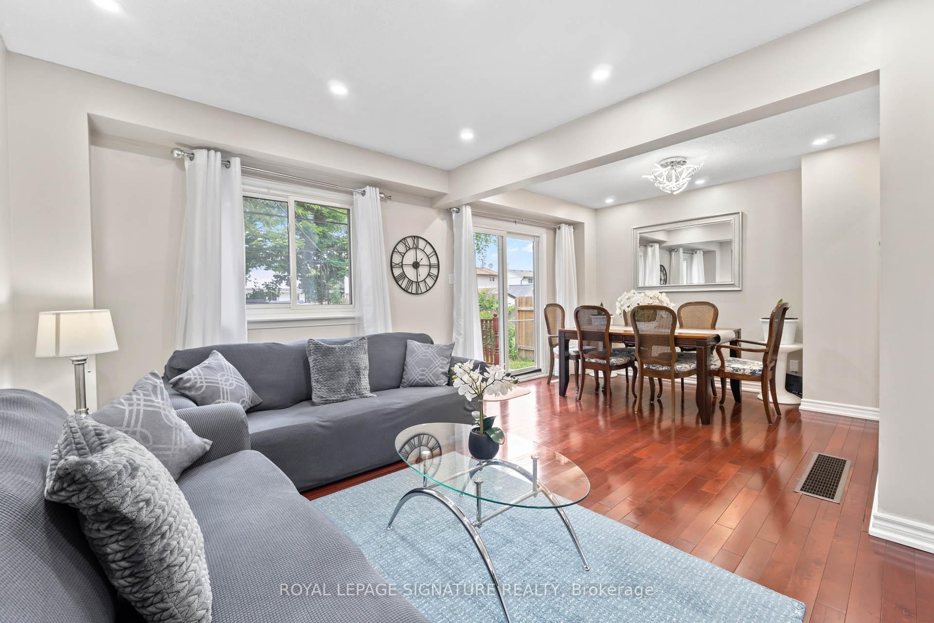 85 Bradstone Square, Toronto, ON