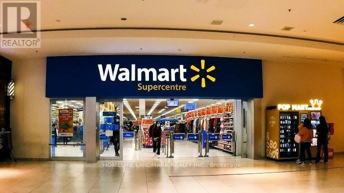 44 Sir Bedevere Place, Markham, ON - Indoor Photo Showing Other Room