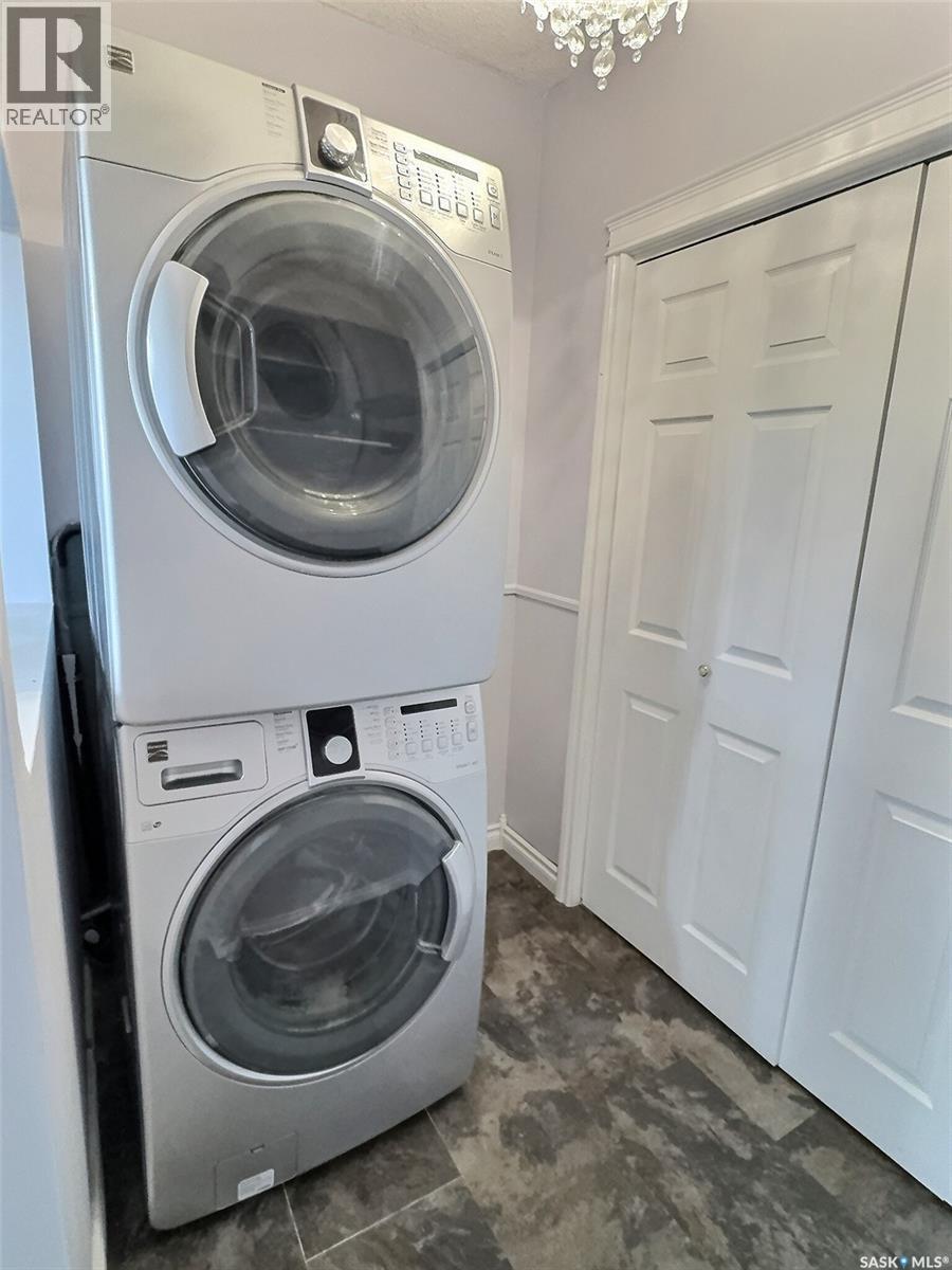 Kuntz Acreage, Macoun, SK - Indoor Photo Showing Laundry Room