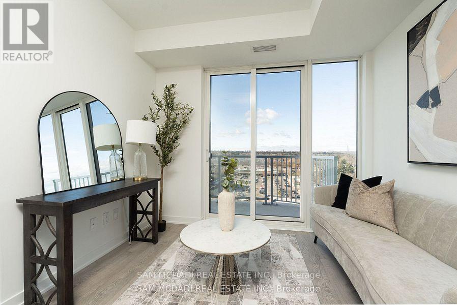 1412 - 220 Missinnihe Way, Mississauga, ON