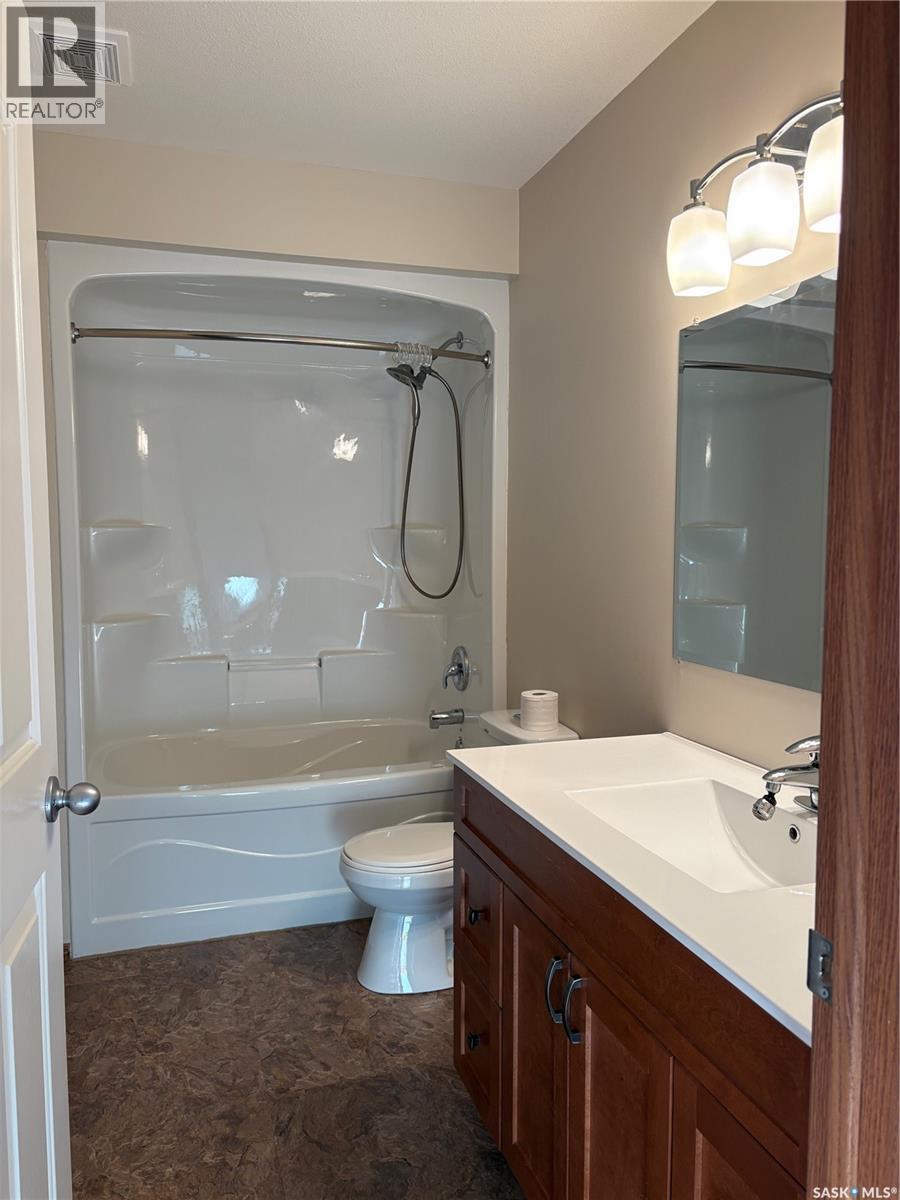 13 Stone Ridge Place, Big River Rm No. 555, SK - Indoor Photo Showing Bathroom