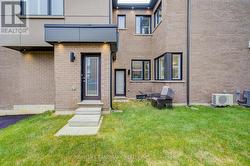 COACH HOUSE - 33 GOLDEN FERN STREET Markham, ON L6B 0V3