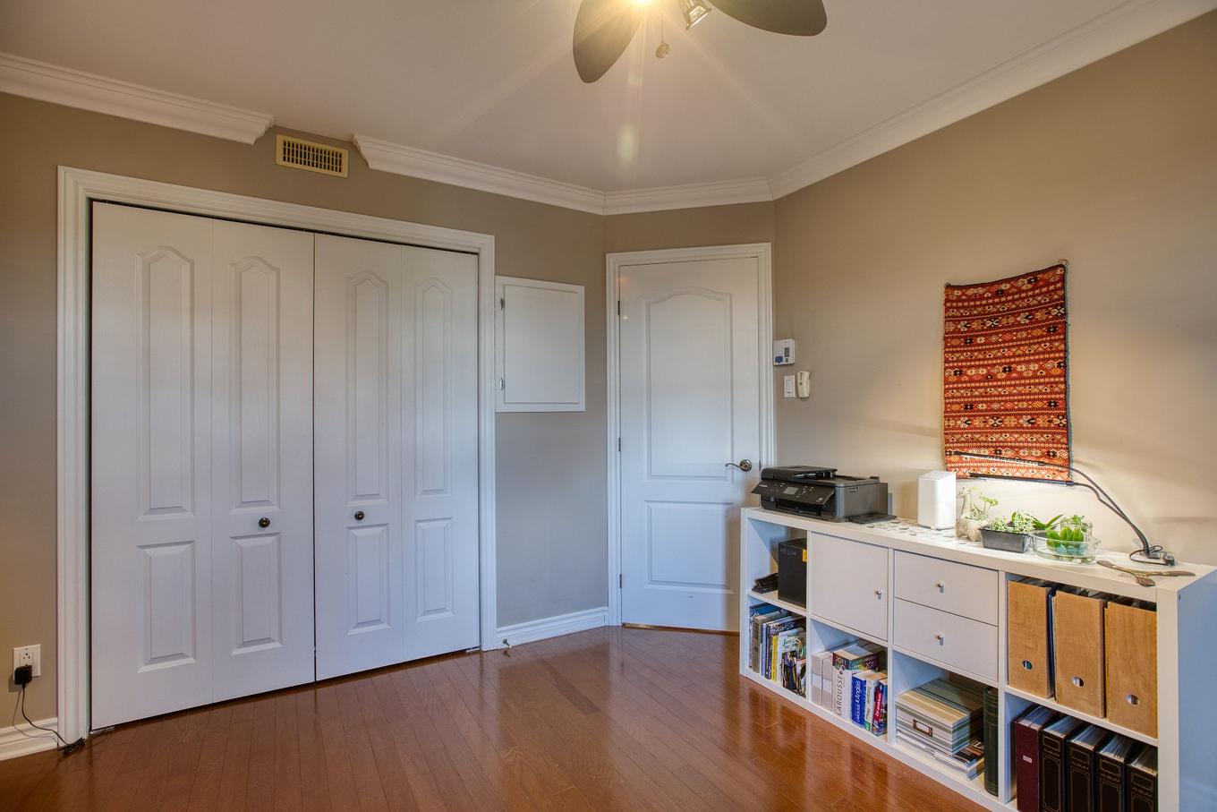 Chambre à coucher - A-3567 Boul. Ste-Rose, Laval (Fabreville), QC - Indoor