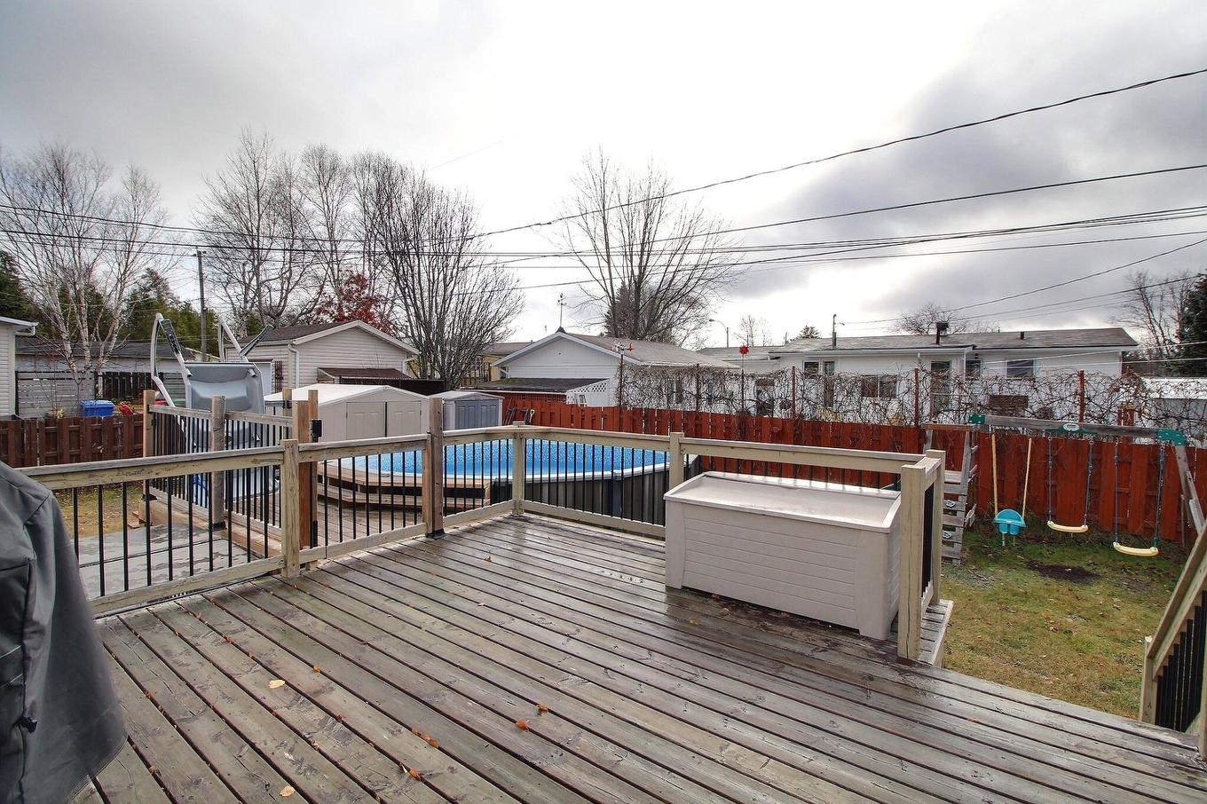 Patio - 1725 Boul. Forest, Val-D'Or, QC - Outdoor With Deck Patio Veranda With Exterior