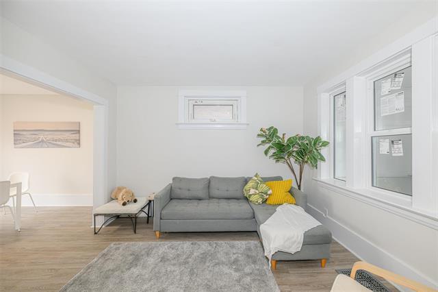 1610 Elgin Ave, Winnipeg, MB