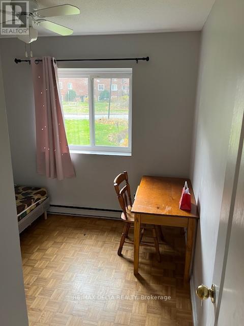 101A - 2044 Arrowsmith Drive, Ottawa, ON - Indoor