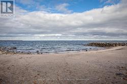 Sandy Beach. Minutes Away -