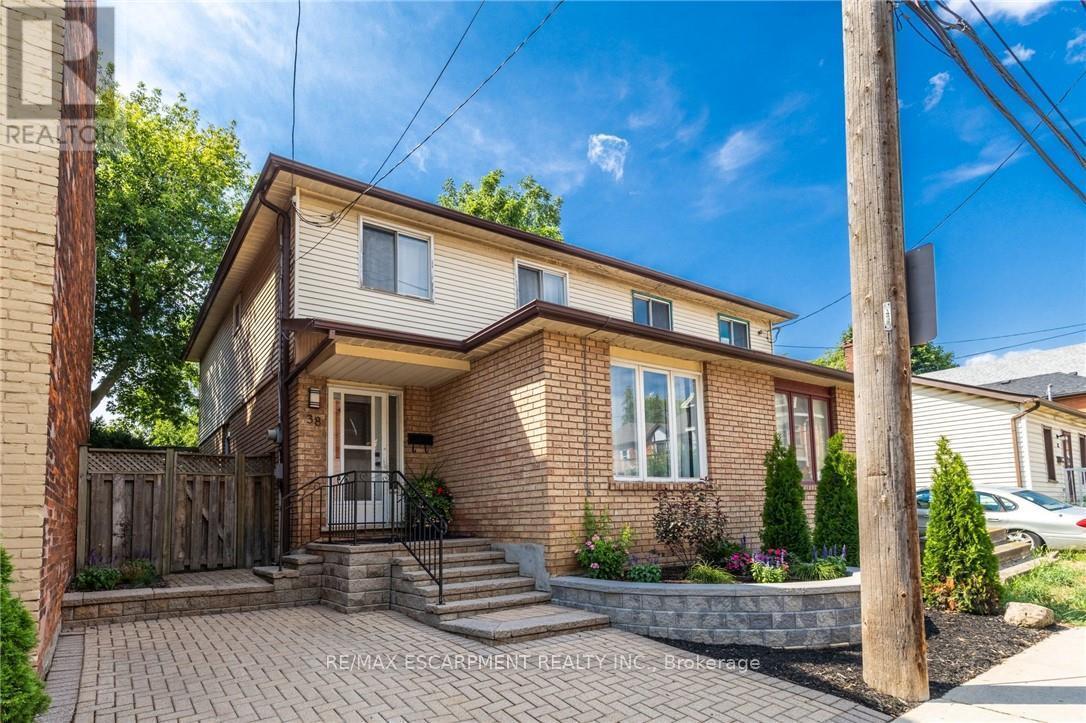 38 Locke Street S, Hamilton, ON - Outdoor