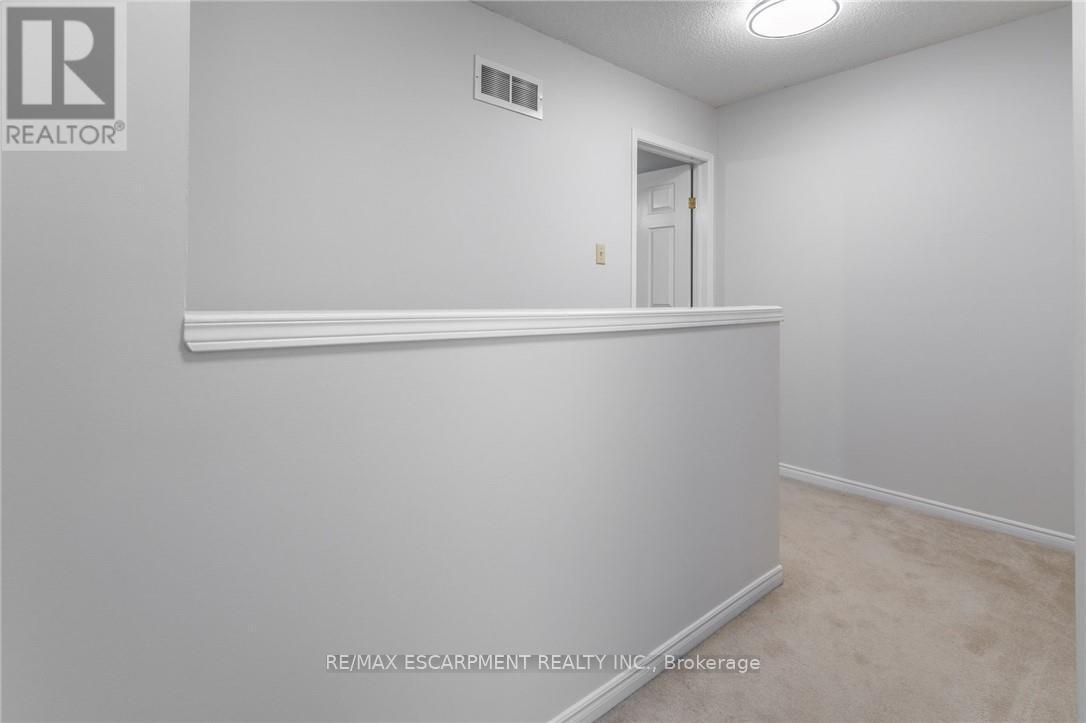 38 Locke Street S, Hamilton, ON - Indoor Photo Showing Other Room