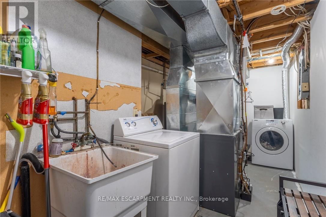 38 Locke Street S, Hamilton, ON - Indoor Photo Showing Laundry Room