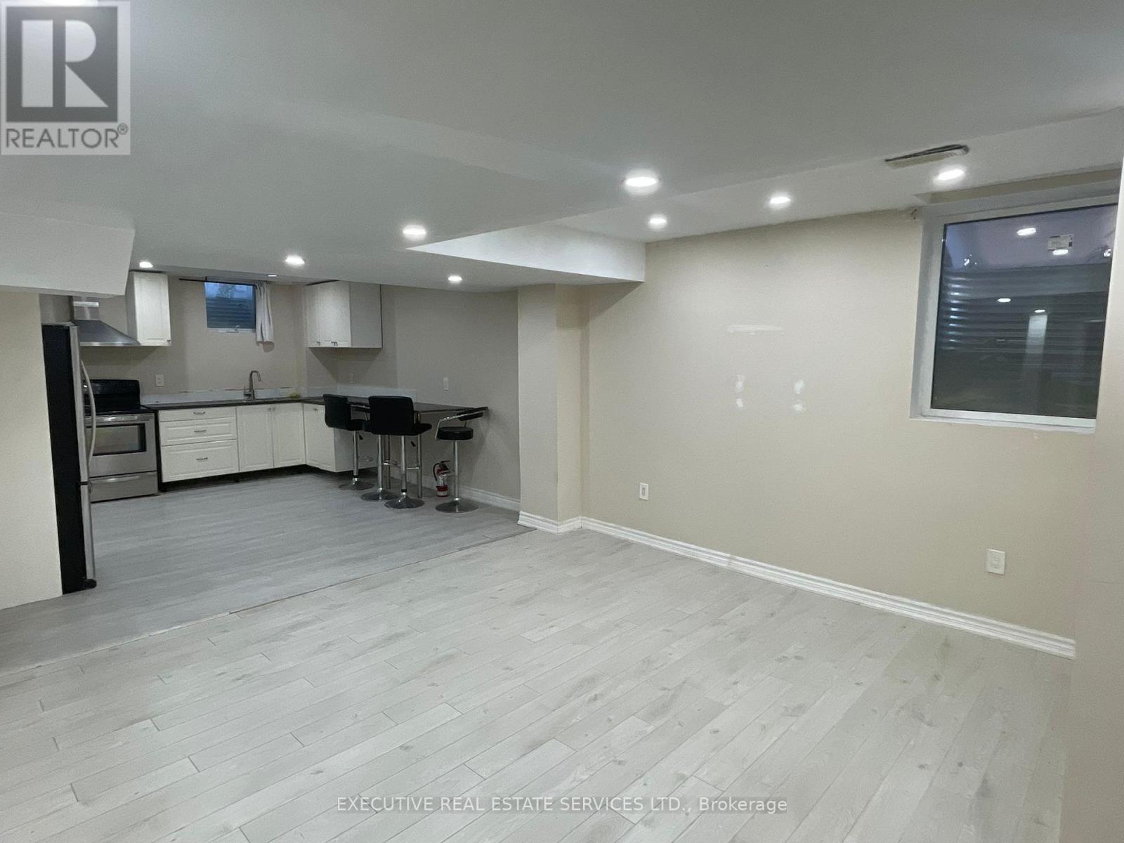 96 Yardley Crescent, Brampton, ON - Indoor Photo Showing Basement