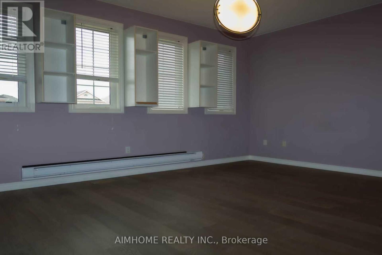 19 Durango Drive, Richmond Hill, ON - Indoor Photo Showing Other Room