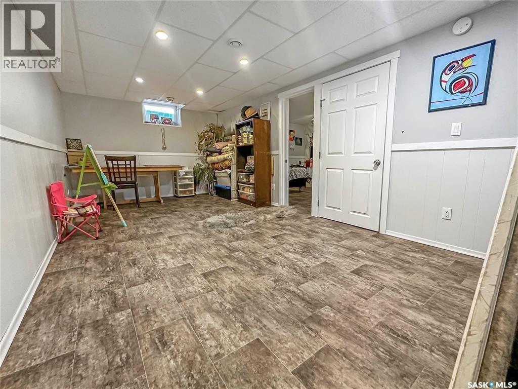 509 5Th Avenue, Whitewood, SK - Indoor