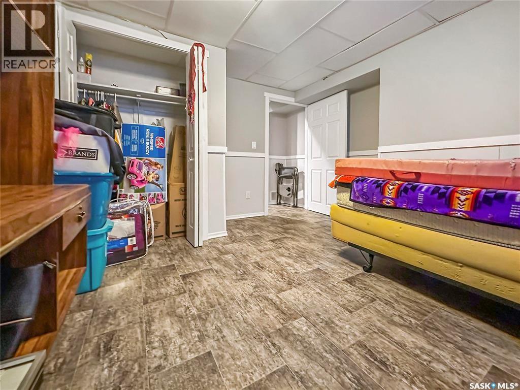 509 5Th Avenue, Whitewood, SK - Indoor Photo Showing Other Room