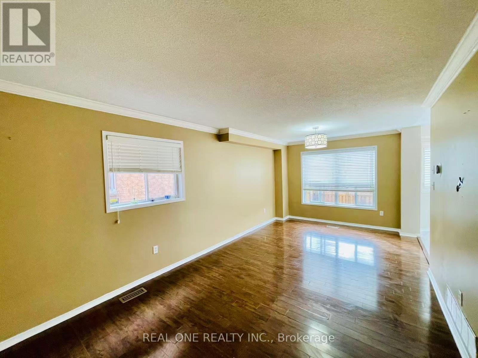 5316 Hollypoint Avenue, Mississauga, ON - Indoor Photo Showing Other Room