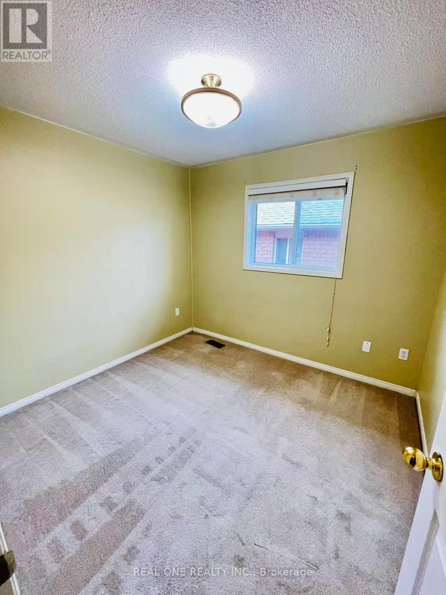 5316 Hollypoint Avenue, Mississauga, ON - Indoor Photo Showing Other Room