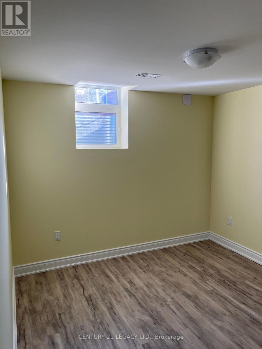 18 Ladysmith (Basement) Street, Brampton, ON - Indoor Photo Showing Other Room