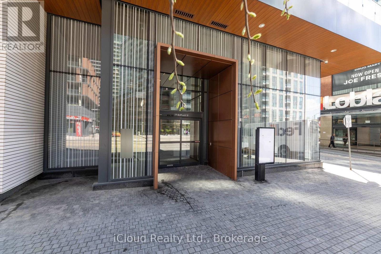 2311 - 19 Bathurst Street, Toronto, ON - Indoor Photo Showing Other Room