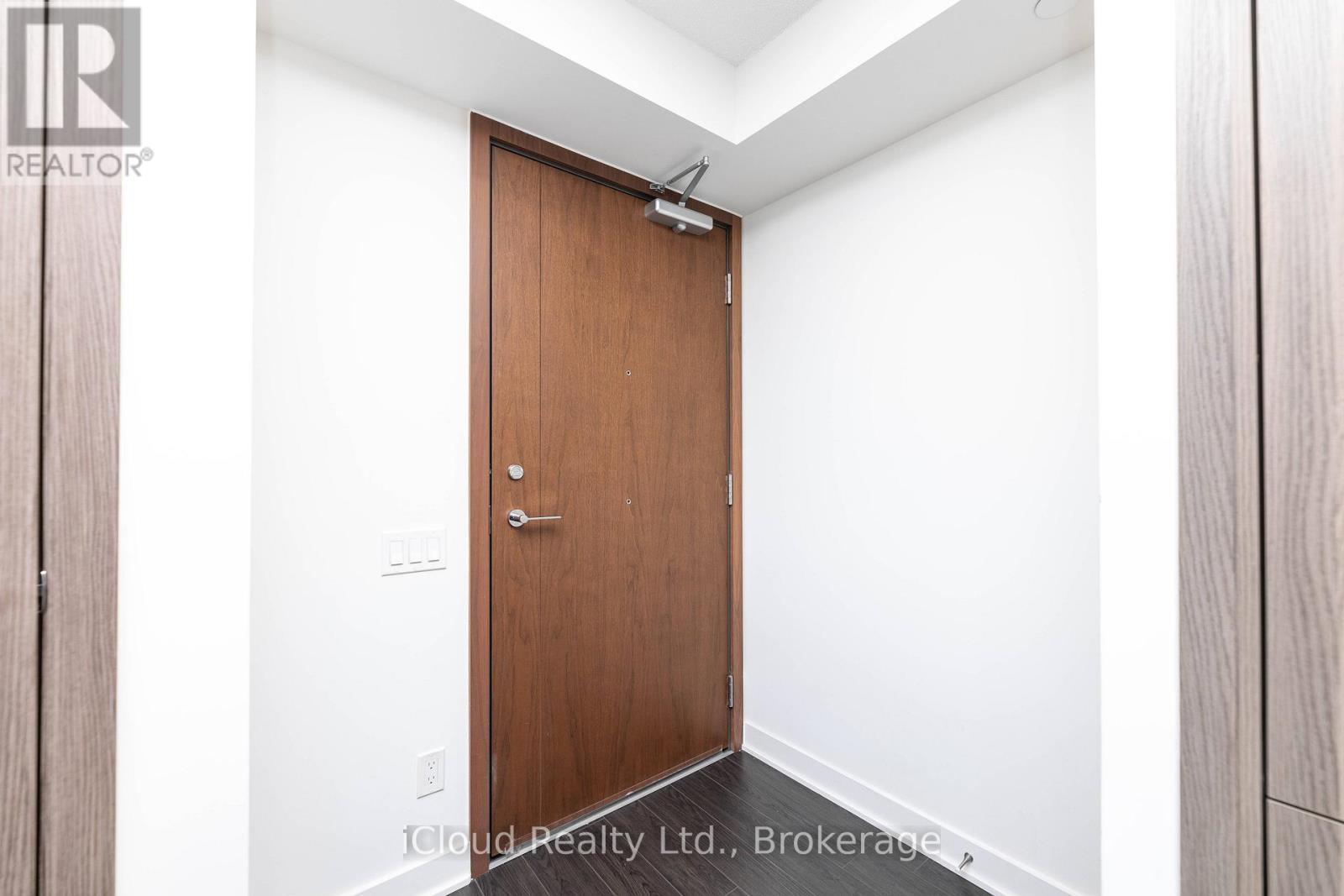 2311 - 19 Bathurst Street, Toronto, ON - Indoor Photo Showing Other Room