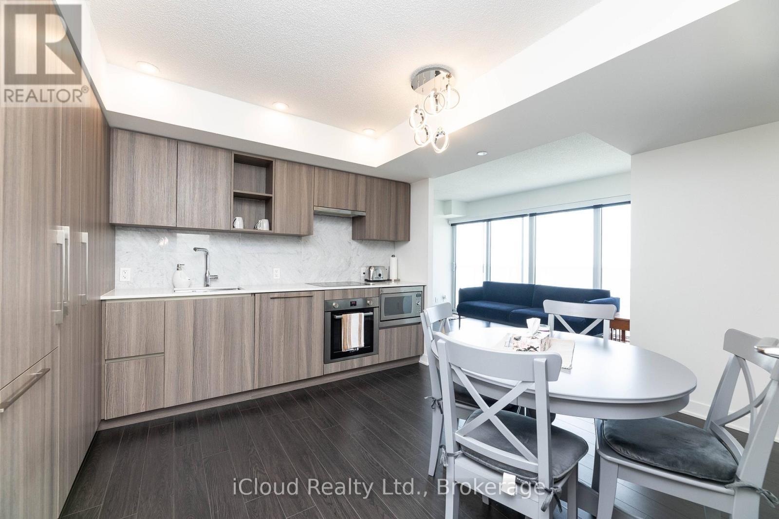 2311 - 19 Bathurst Street, Toronto, ON - Indoor